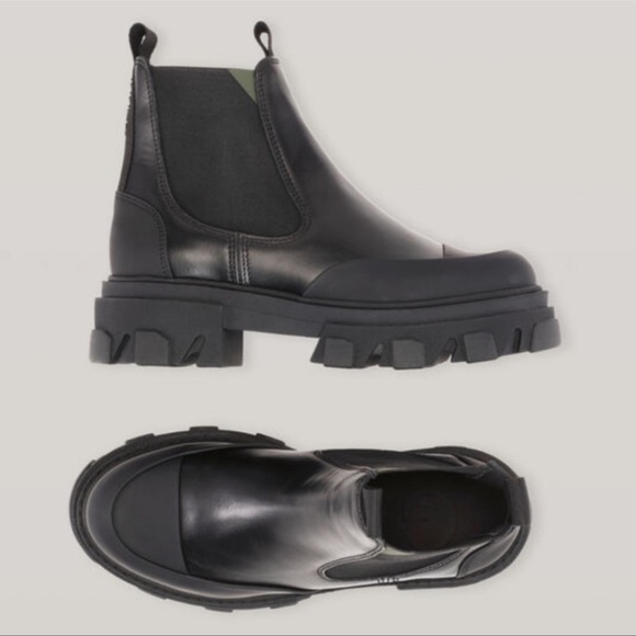 Ganni Shoes - New Ganni Calf Leather Low Chelsea Boots In Black Size 37